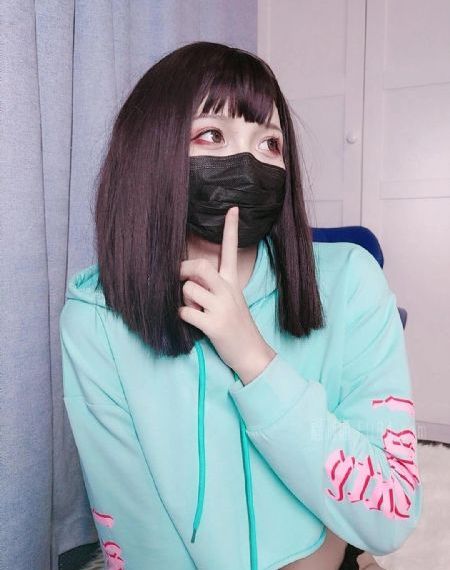 美女被人操_1080迅雷电影在线