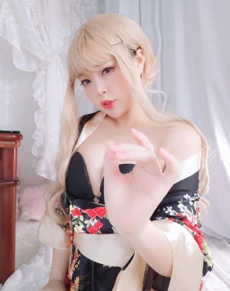 女子曲球队_4K高清在线观看