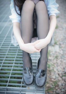 小姑娘免费观看全集_1080完整视频观看