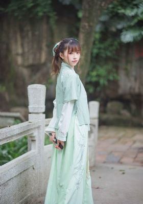 超级教师第一季完整版_DVD完整在线观看