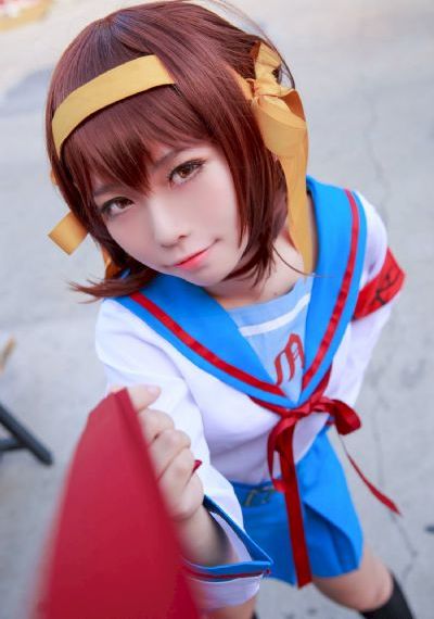 老汉胯下的女学生_4K在线观看视频